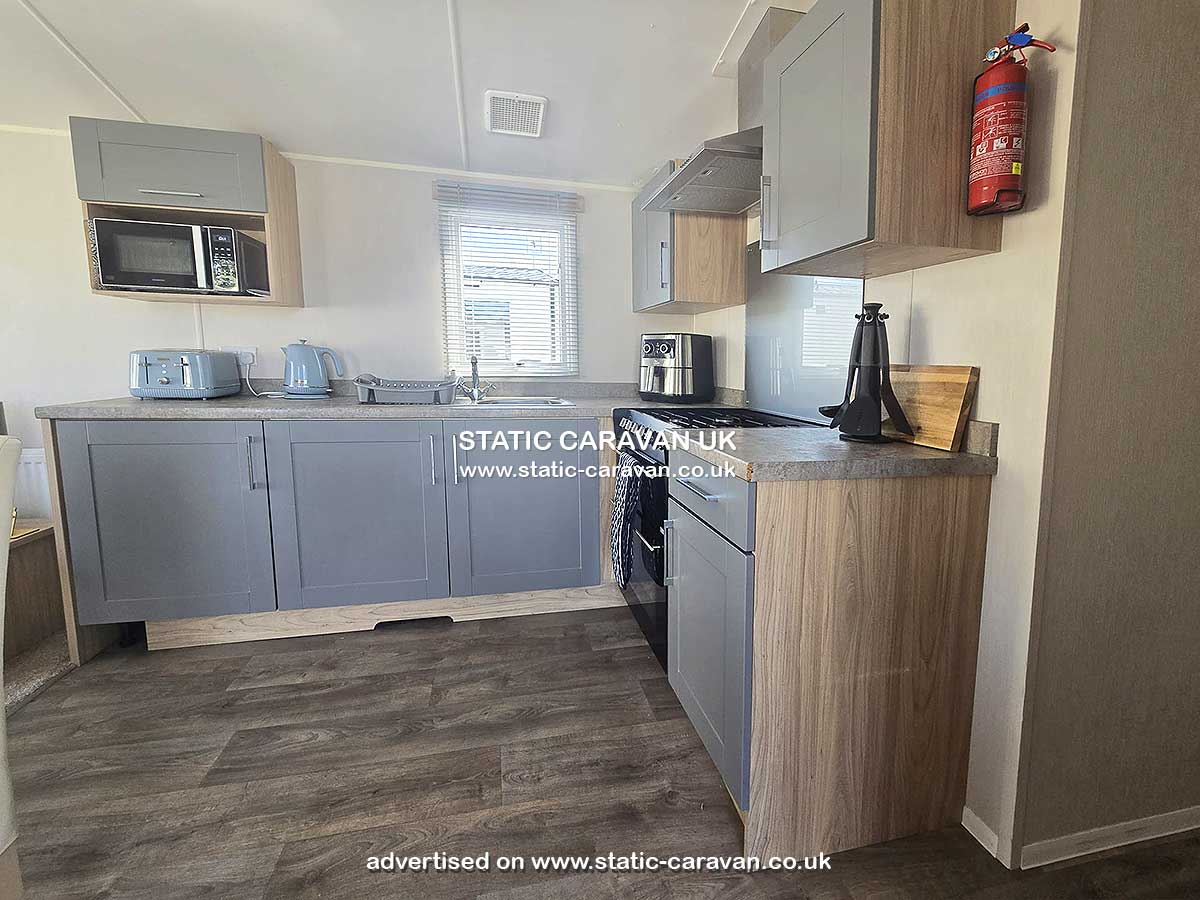 95, Barmouth Bay, Tal-y-bont, Gwynedd, West Wales