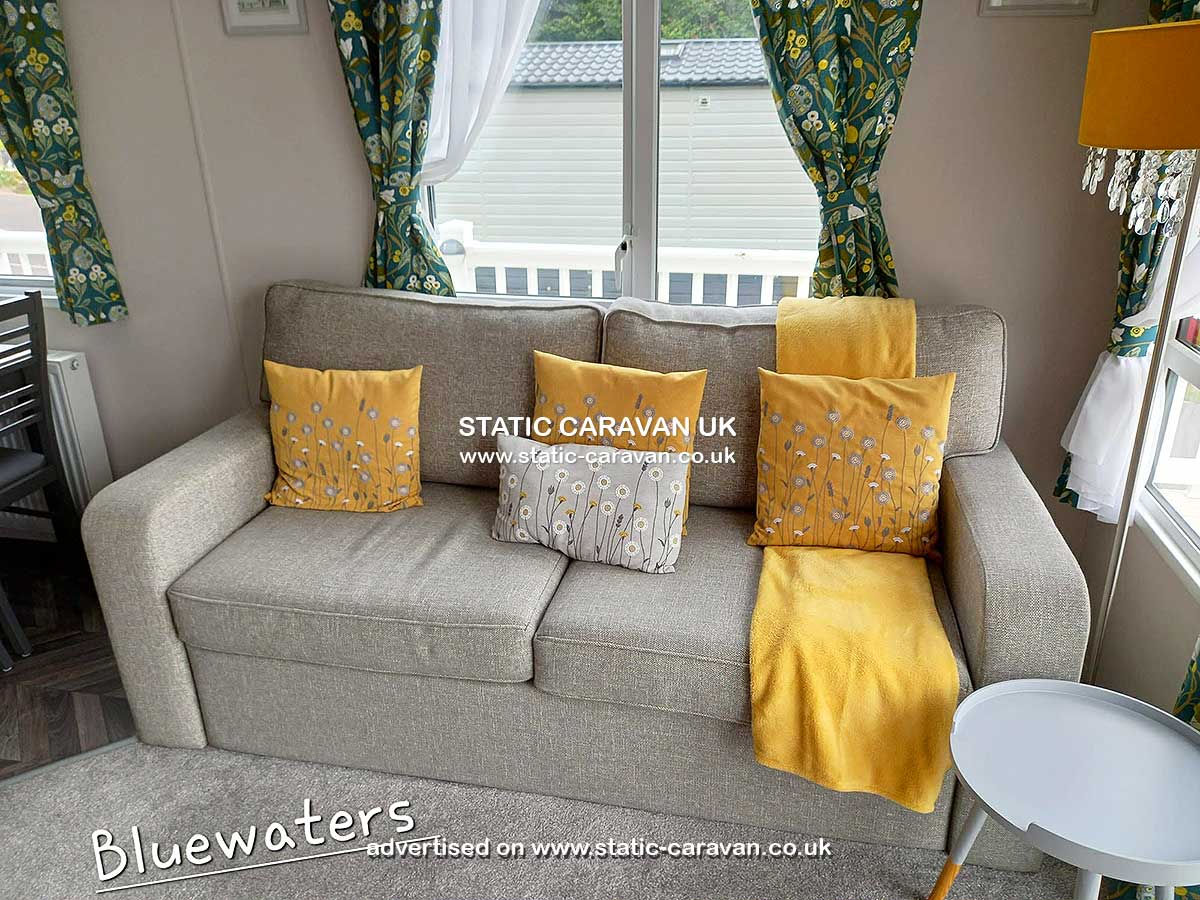 Caravan for hire Blue water Three at Beverley Bay, Paignton, Devon