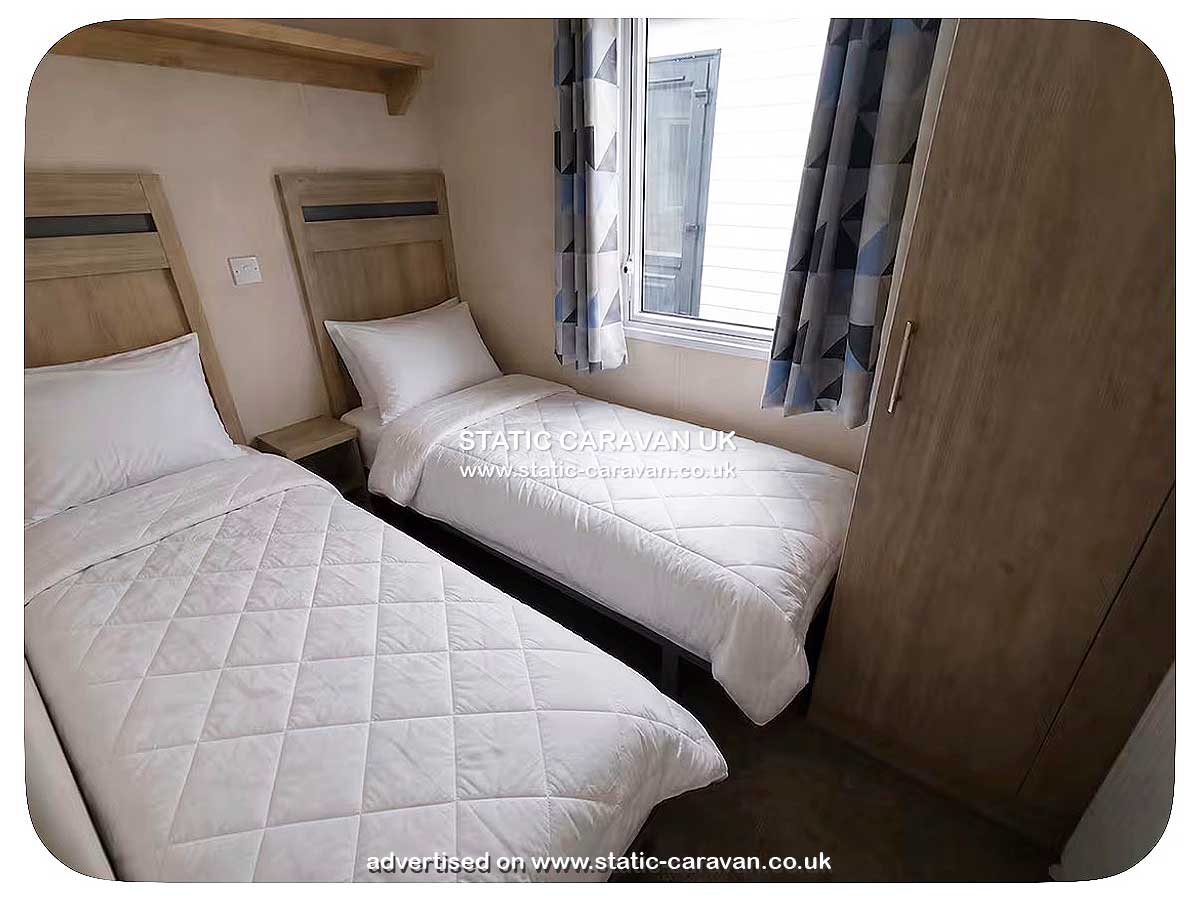 Bb302, Beverley Bay, Paignton, Devon