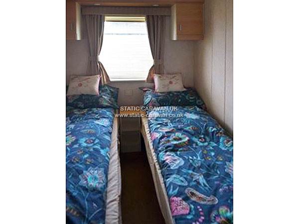 UK Private Static Caravan Holiday Hire at Cayton Bay, Scarborough, North Yorkshire