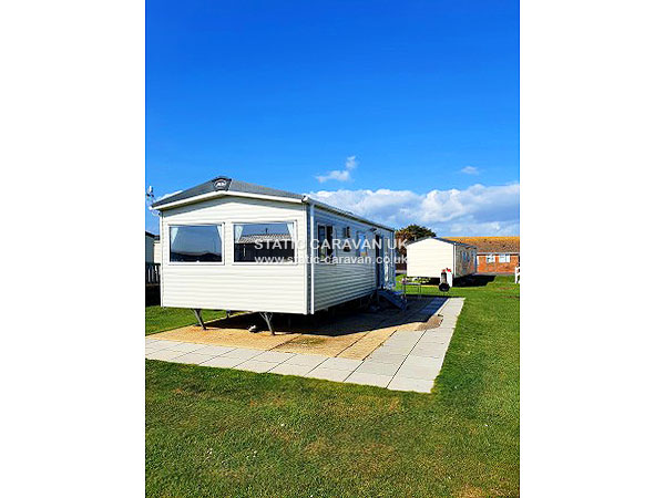 UK Private Static Caravan Holiday Hire at Seal Bay Resort West Sands, Selsey, Nr Bognor Regis, West Sussex