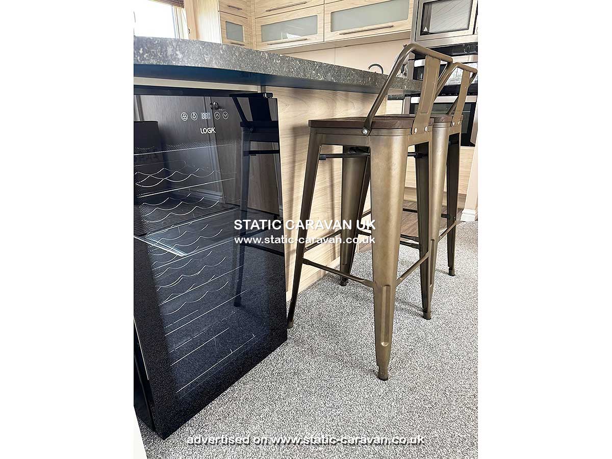 36 Cedar Lawn, Burnham on Sea Holiday Village, Somerset