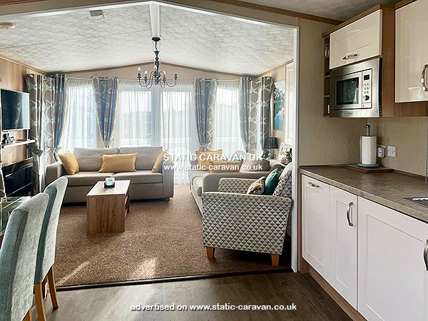 Caravan holiday rental 1392 Roundpiece Lane. West Sands at Seal Bay Resort West Sands, Selsey, Nr Bognor Regis, West Sussex