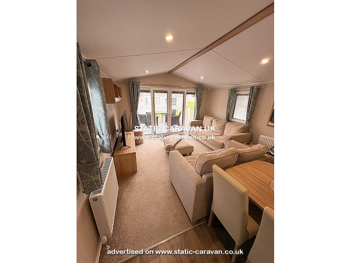 Caravan for hire Number 5 Finch at Cayton Bay, Scarborough, North Yorkshire