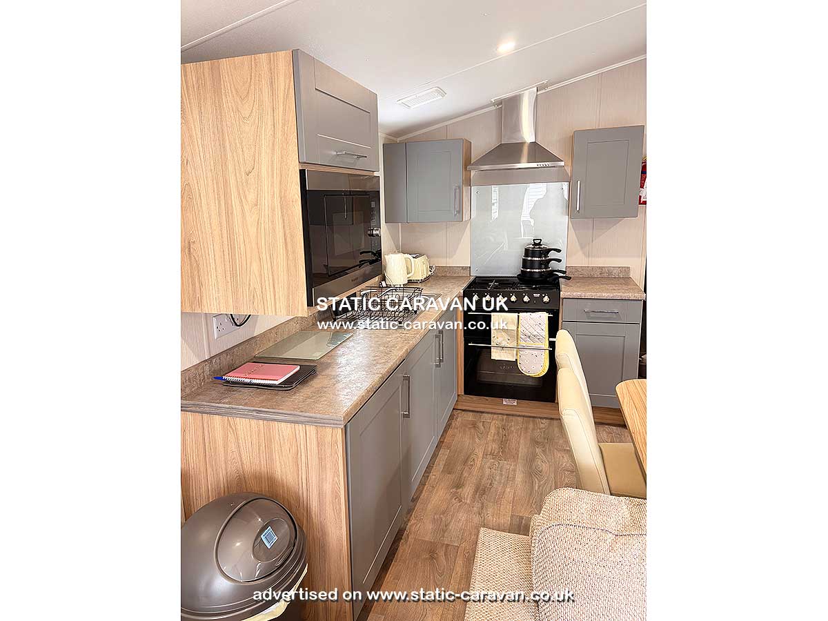 Caravan for hire Number 5 Finch at Cayton Bay, Scarborough, North Yorkshire