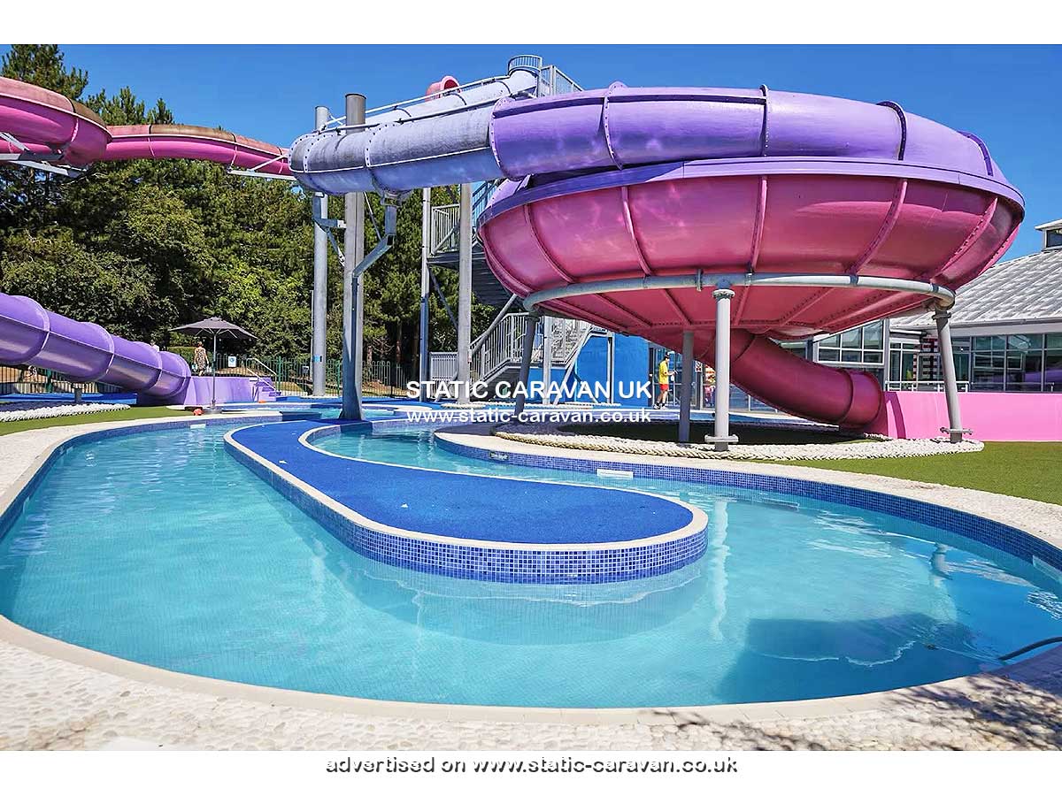 Caravan holiday rental 84 Broadlands Drive at Cleethorpes Beach (formerly Thorpe Park), Lincolnshire