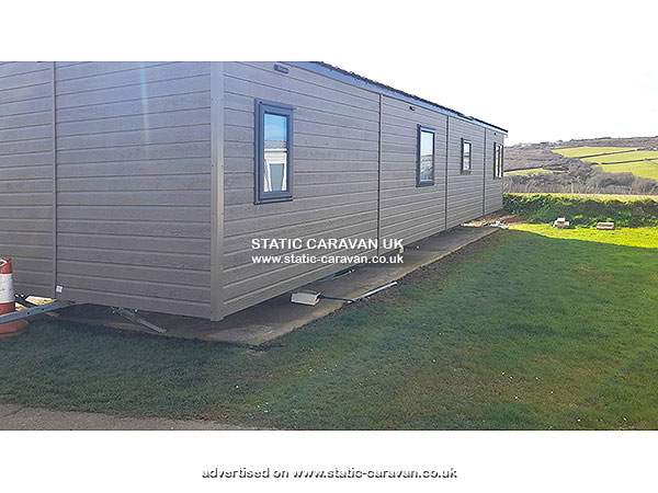 Caravan holiday rental The ocean at Liskey Hill, Perranporth, Cornwall