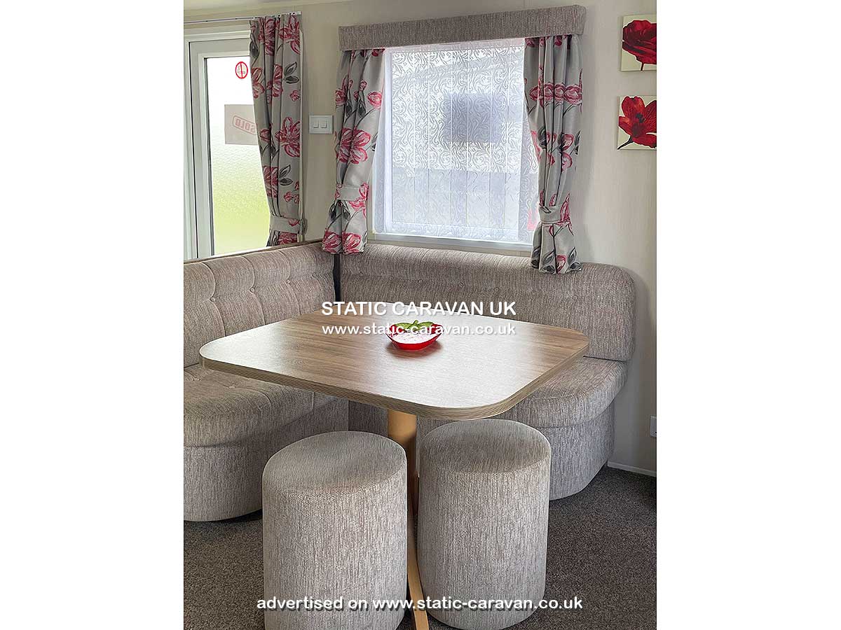 Caravan holiday rental Pam’s at West Wayland, Looe, Cornwall
