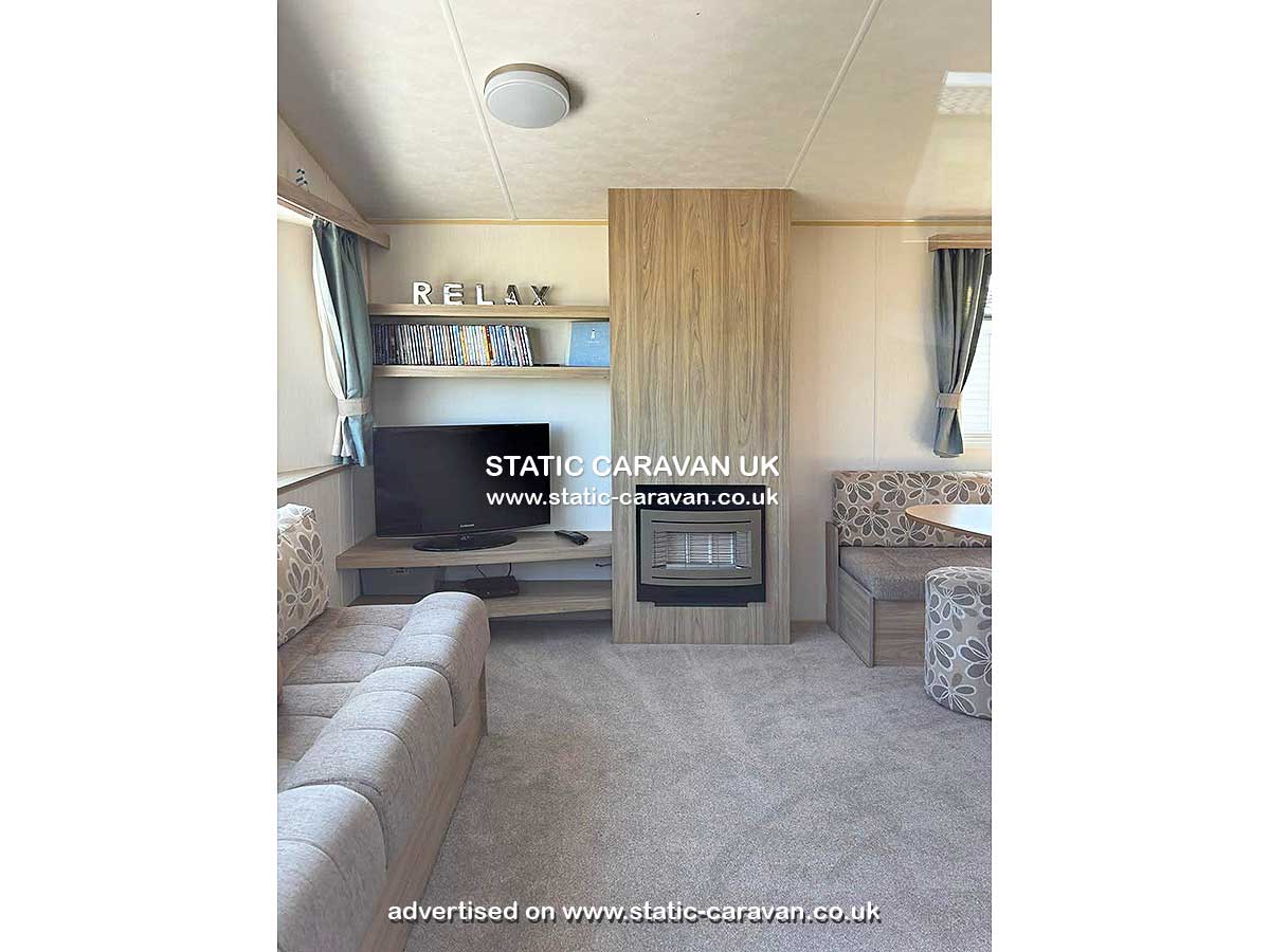 32 Karo Place, Devon Cliffs, Sandy Bay, Exmouth, Devon