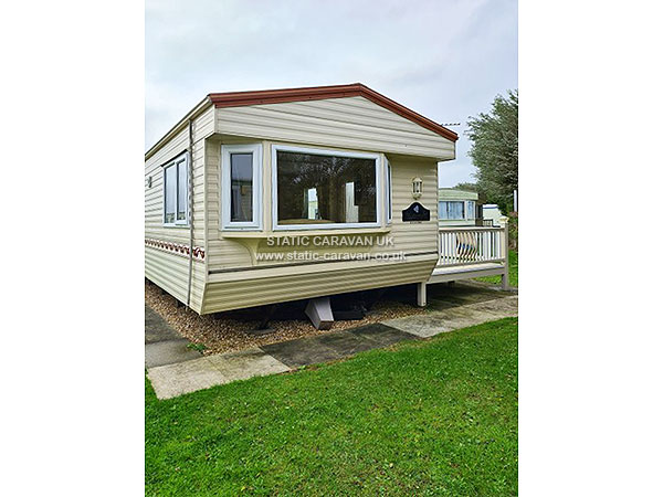 UK Private Static Caravan Holiday Hire at Golden Palm, Chapel St.Leonards, Lincolnshire