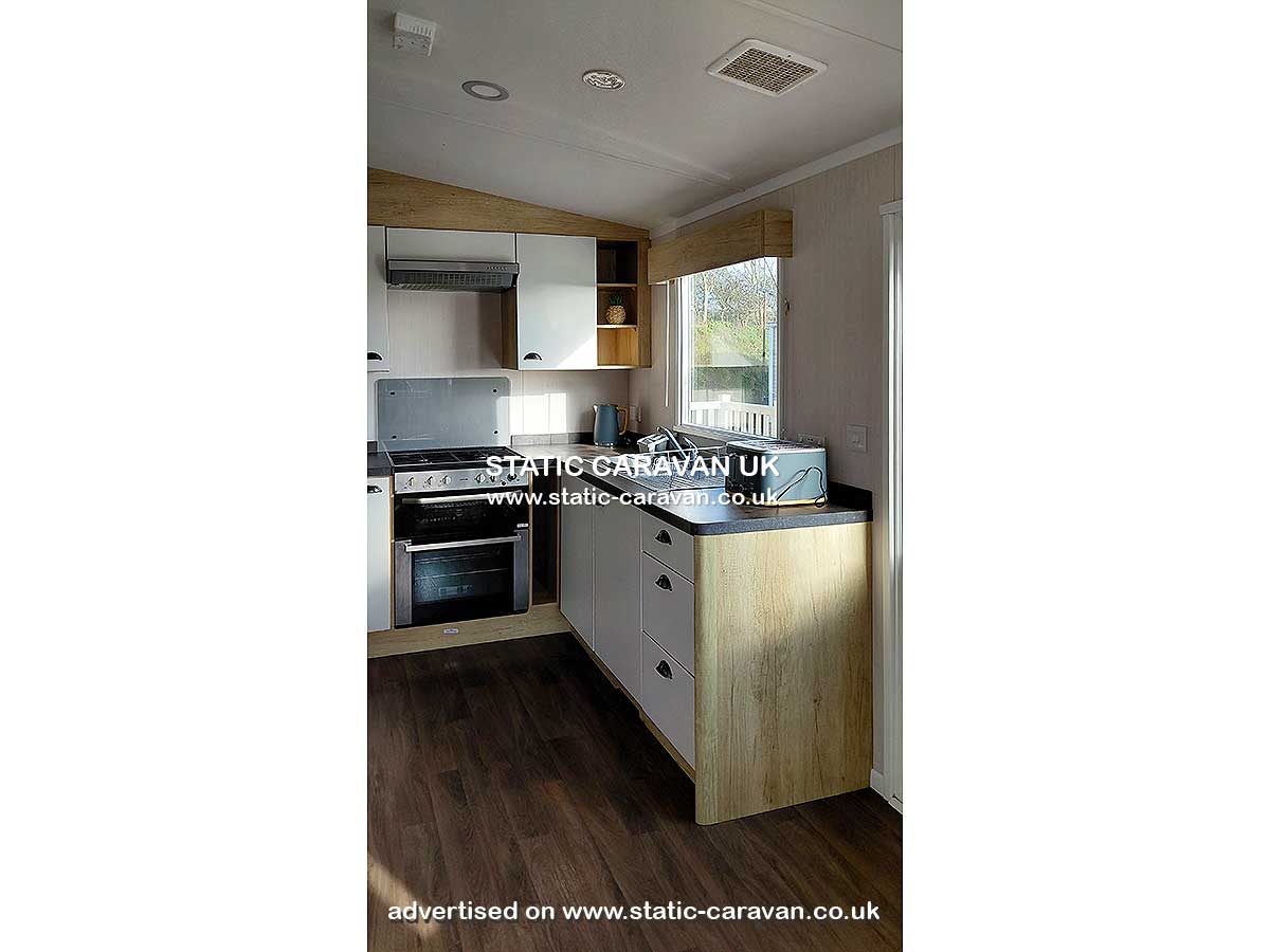 Driftwood Pitch SO05, Freshwater Beach, Bridport, Dorset