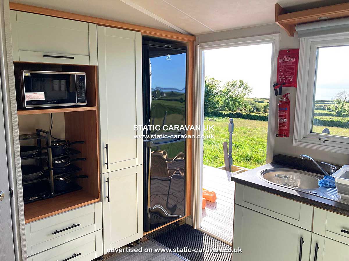 Caravan for hire Gilfach Sea View Caravan at Gilfach Caravan (Private Land), Clynnog-Fawr, Nr Caernarfon, Gwynedd, North Wales