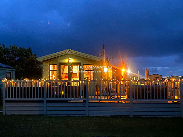 Caravan holiday rental Dyffryn at Dyffryn Seaside Estate, Dyffryn Ardudwy, Nr Barmouth, Gwynedd, West Wales