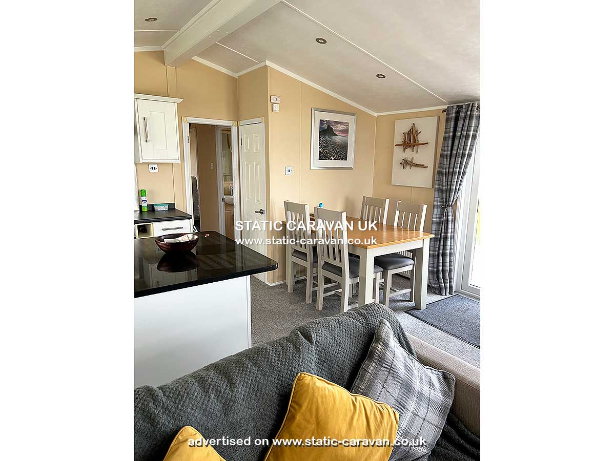 Caravan for hire Pine Lodge at Hafan-Y-Mor, Pwllheli, Gwynedd, North Wales