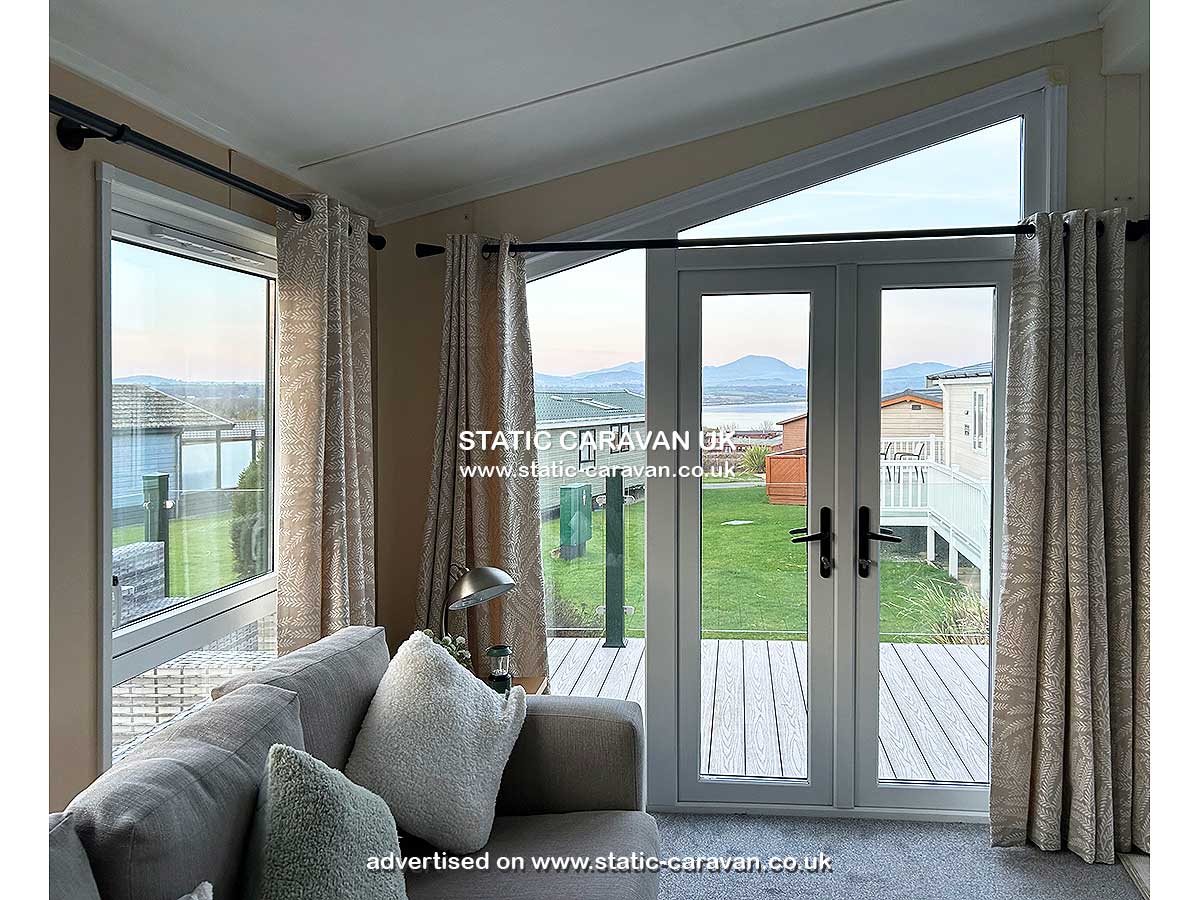 Pine Lodge, Hafan-Y-Mor, Pwllheli, Gwynedd, North Wales