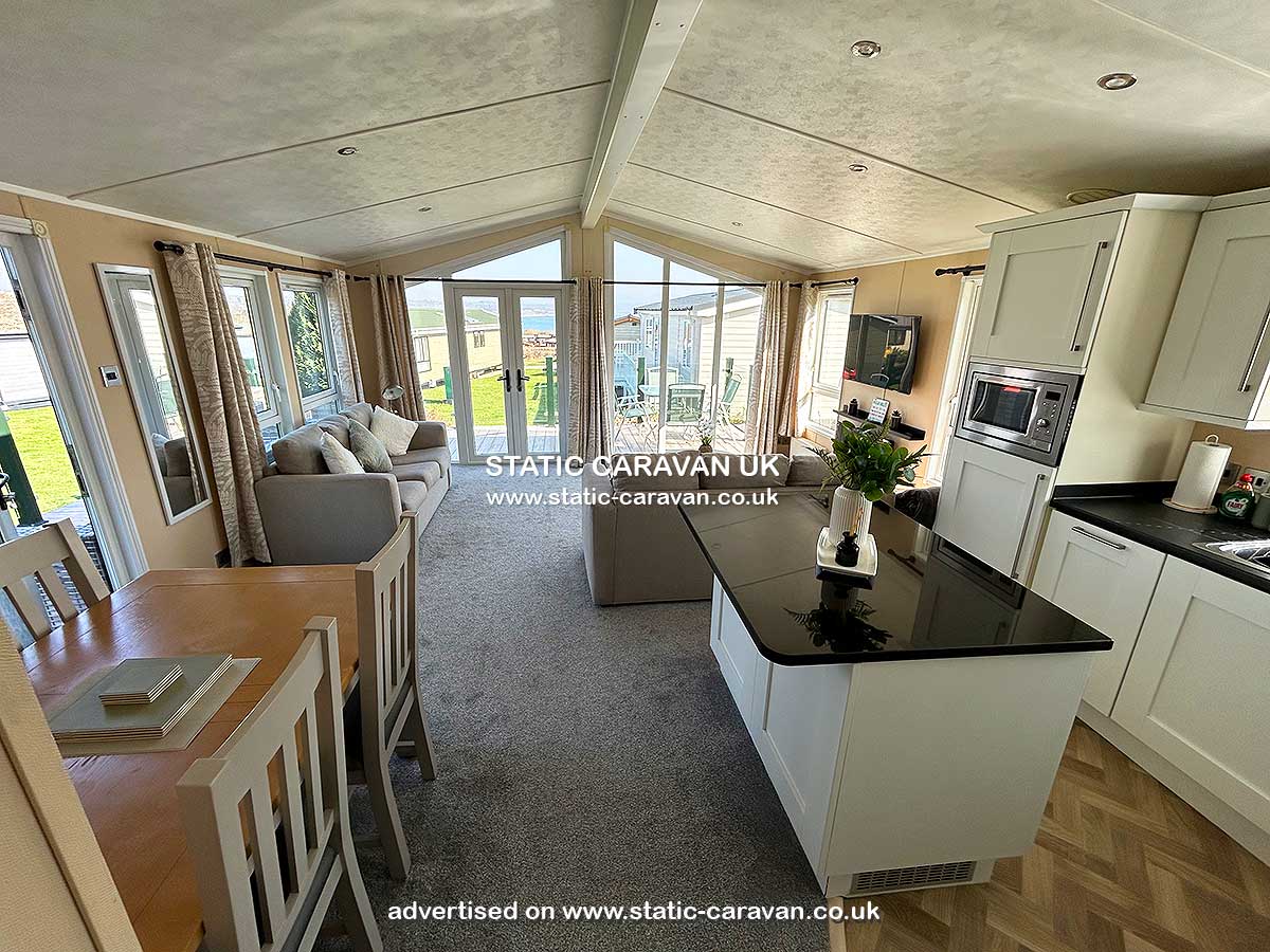 Pine Lodge, Hafan-Y-Mor, Pwllheli, Gwynedd, North Wales