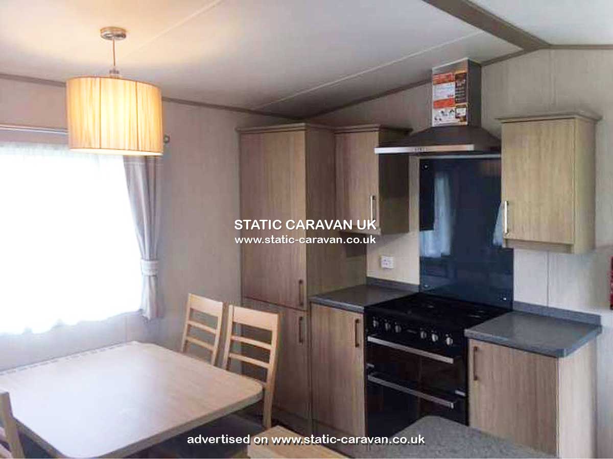 21 Cambrian Park, Hafan-Y-Mor, Pwllheli, Gwynedd, North Wales