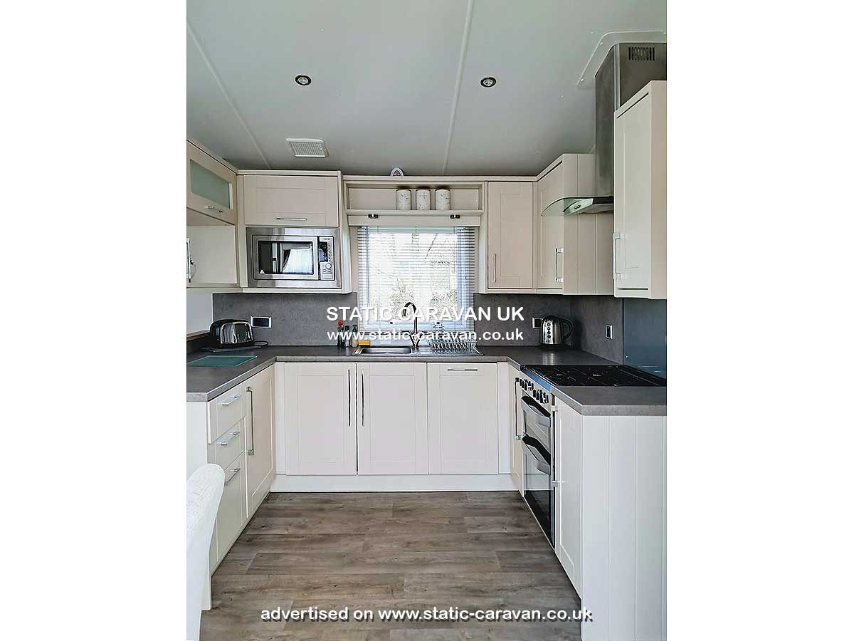 5 Merion Park, Hafan-Y-Mor, Pwllheli, Gwynedd, North Wales