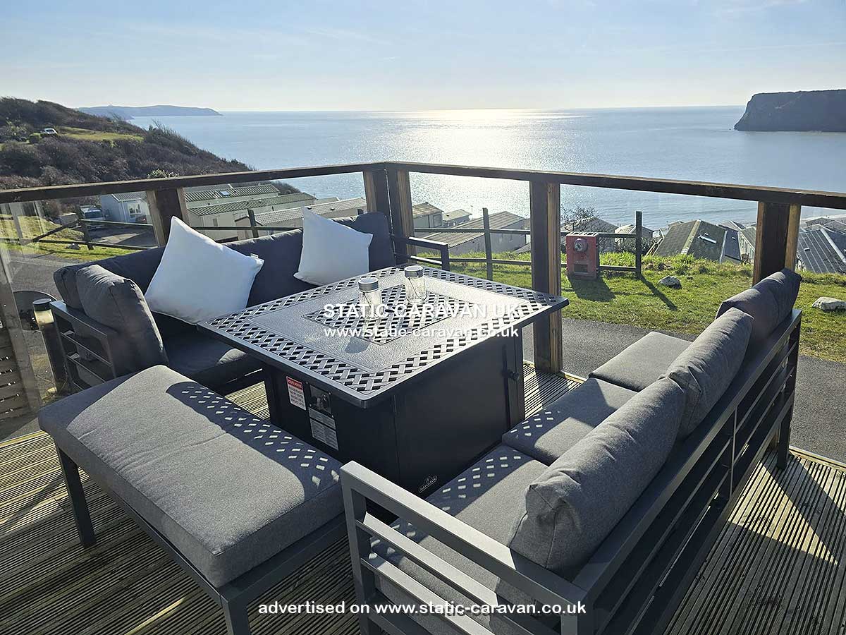 Caravan holiday rental 605 Atlantic View at Lydstep Beach, Tenby, Pembrokeshire, South Wales