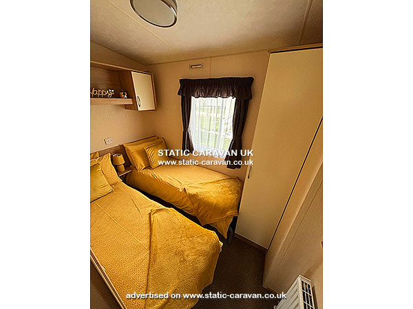 Caravan holiday rental Selsey Seals Holiday Rentals at Seal Bay Resort West Sands, Selsey, Nr Bognor Regis, West Sussex