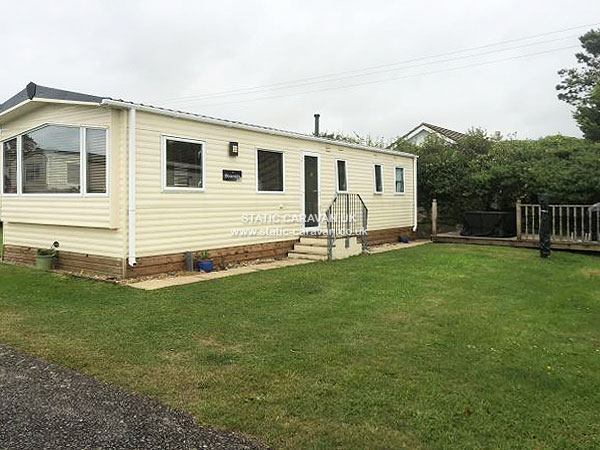 UK Private Static Caravan Holiday Hire at Higher Harlyn, St Merryn, Padstow, Cornwall