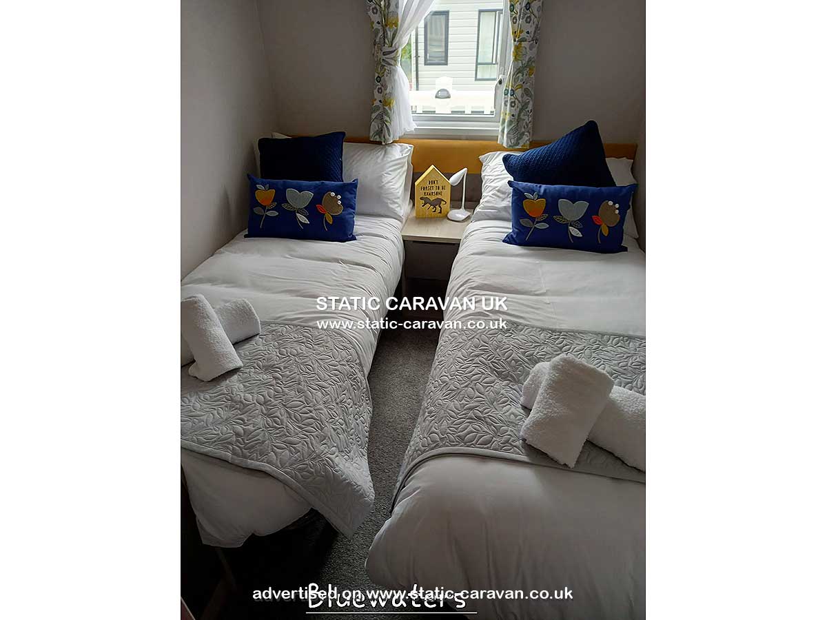 Caravan for hire D15 at Hoburne Devon Bay, Paignton, Devon