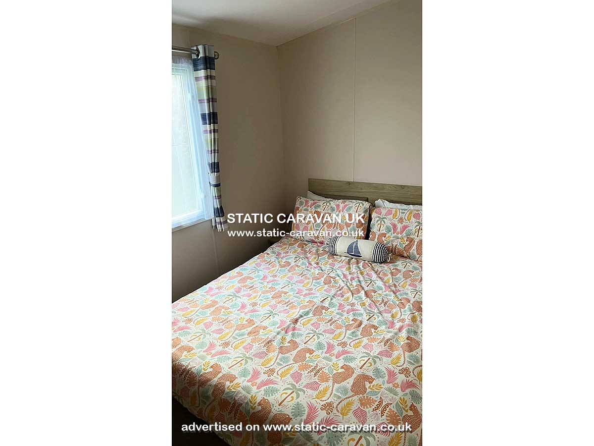 Caravan for hire F41 Oscar at Hoburne Devon Bay, Paignton, Devon