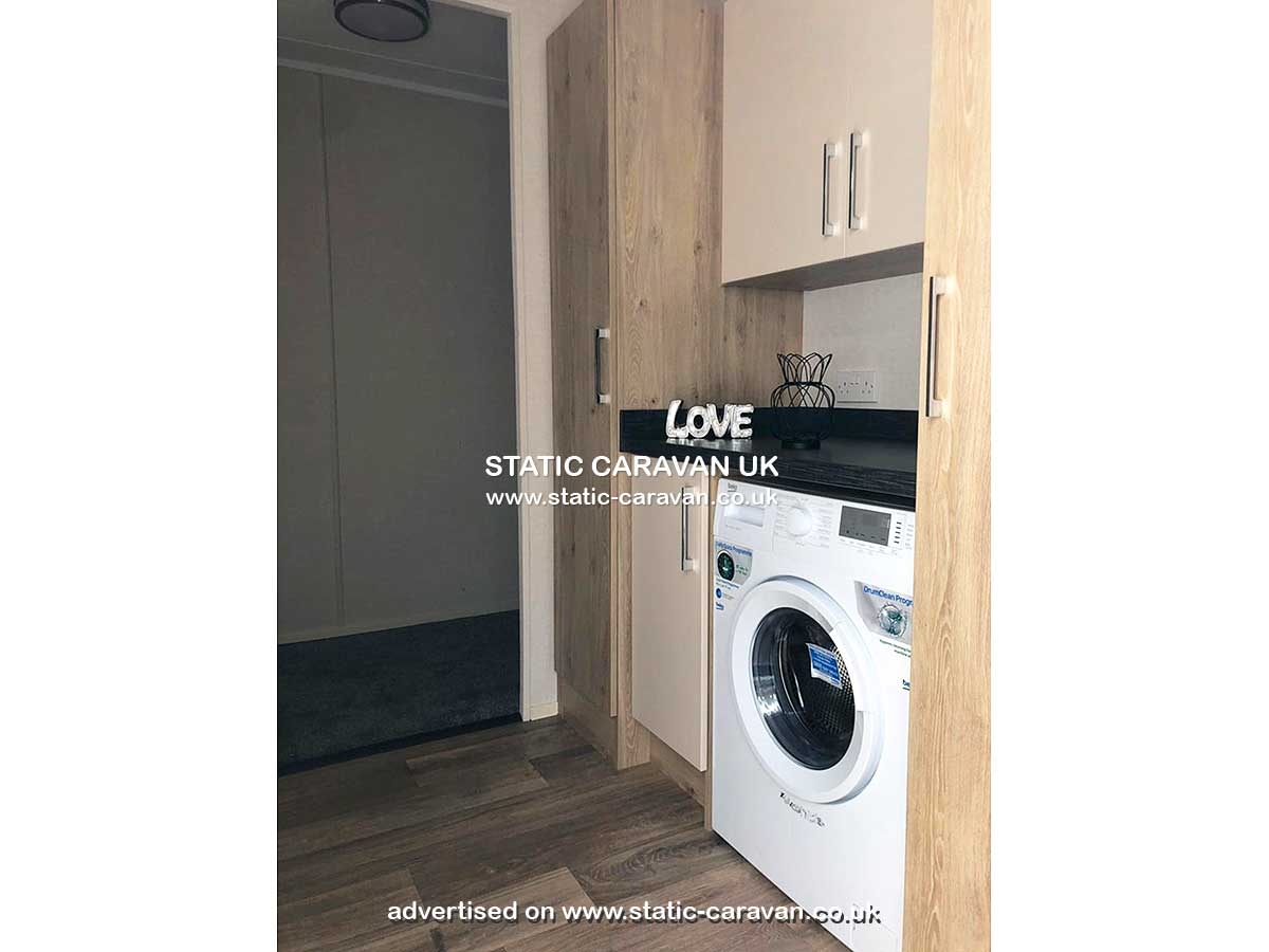 Caravan for hire Woodland Glade 5 at Hoburne Devon Bay, Paignton, Devon