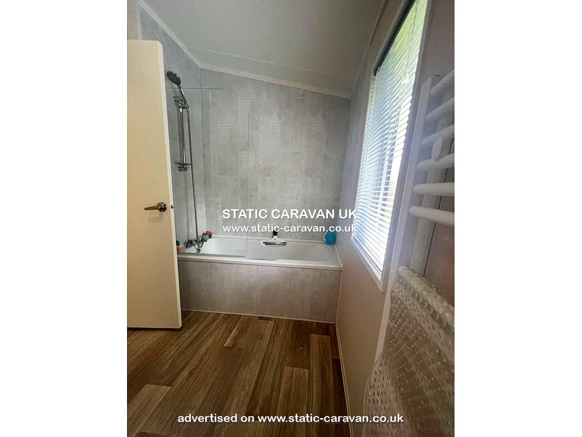 Woodland Glade 5, Hoburne Devon Bay, Paignton, Devon