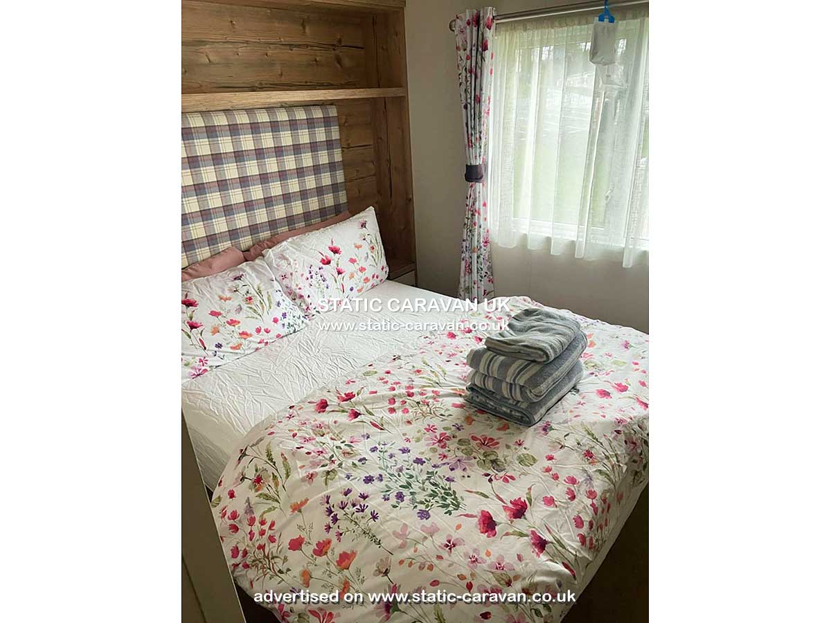 Caravan for hire C18 at Hoburne Devon Bay, Paignton, Devon