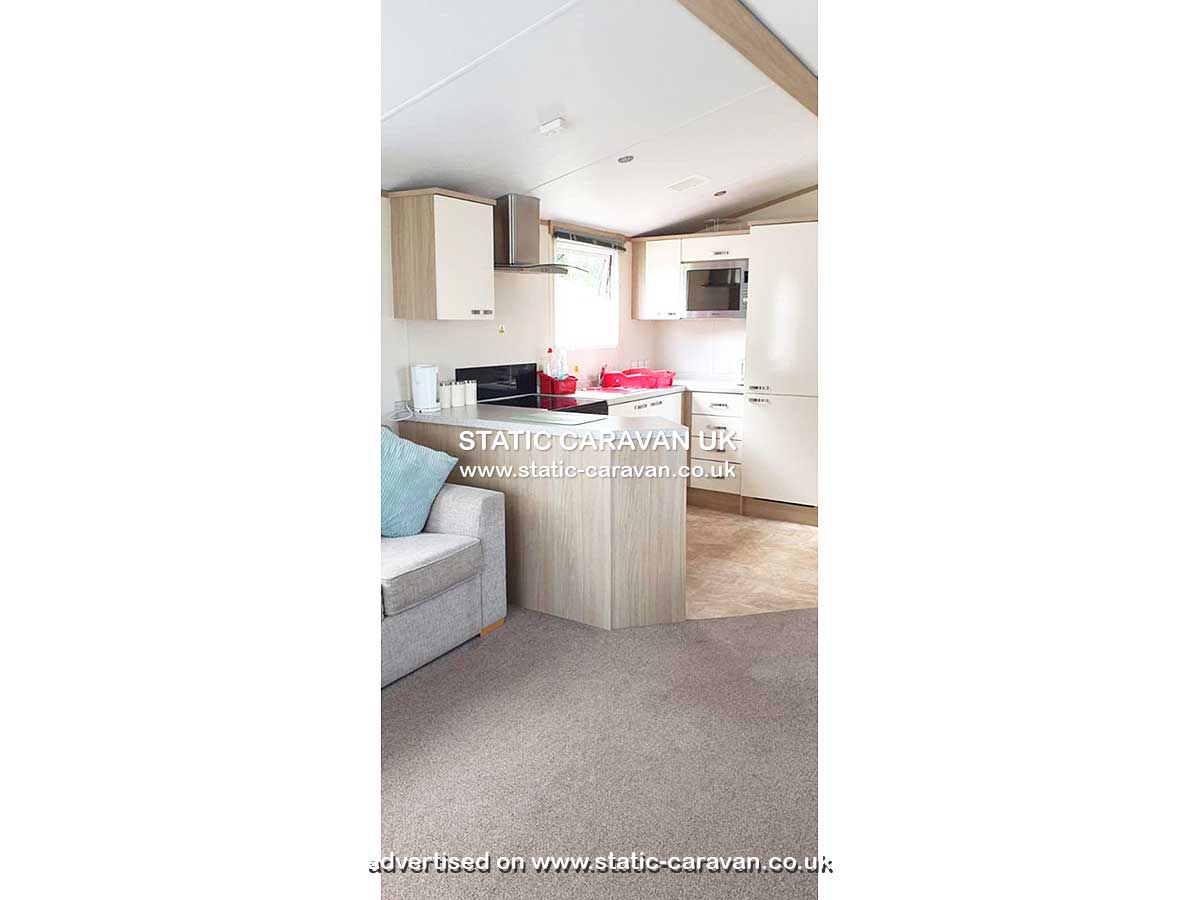 Caravan for hire D21 at Hoburne Devon Bay, Paignton, Devon