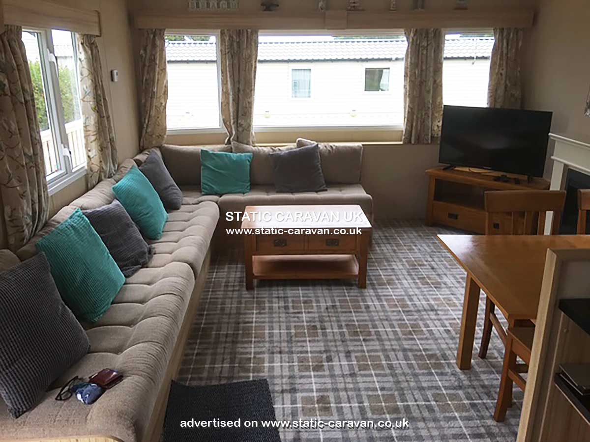Caravan for hire Eagle Meadow 12 at Hoburne Devon Bay, Paignton, Devon