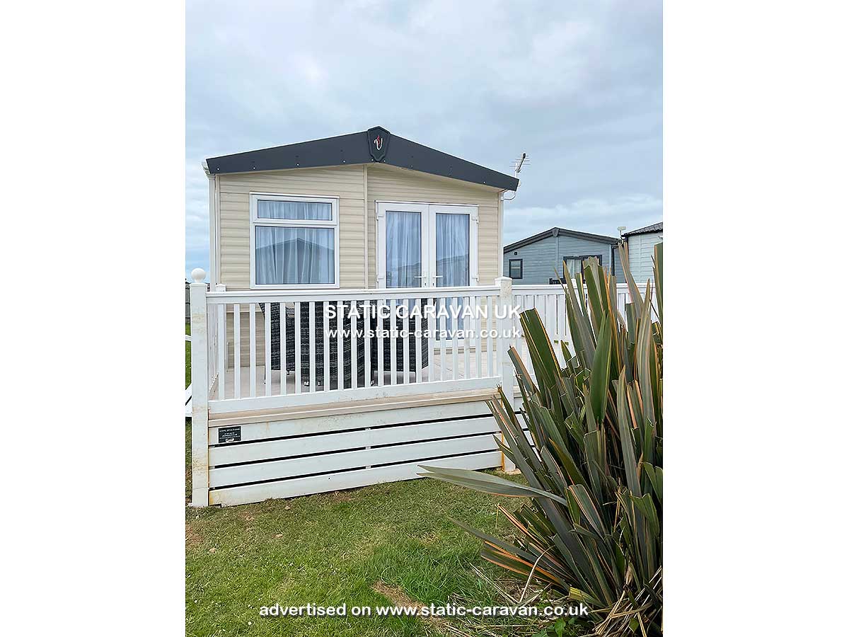 Caravan holiday rental 4 Bude at Newperran Holiday Park, Hendra Croft, Goonhaven, Nr Newquay, Cornwall