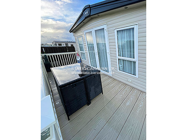 Caravan holiday rental 70 Oak Meadows Lodge Gold Grade at Golden Sands, Mablethorpe, Lincolnshire