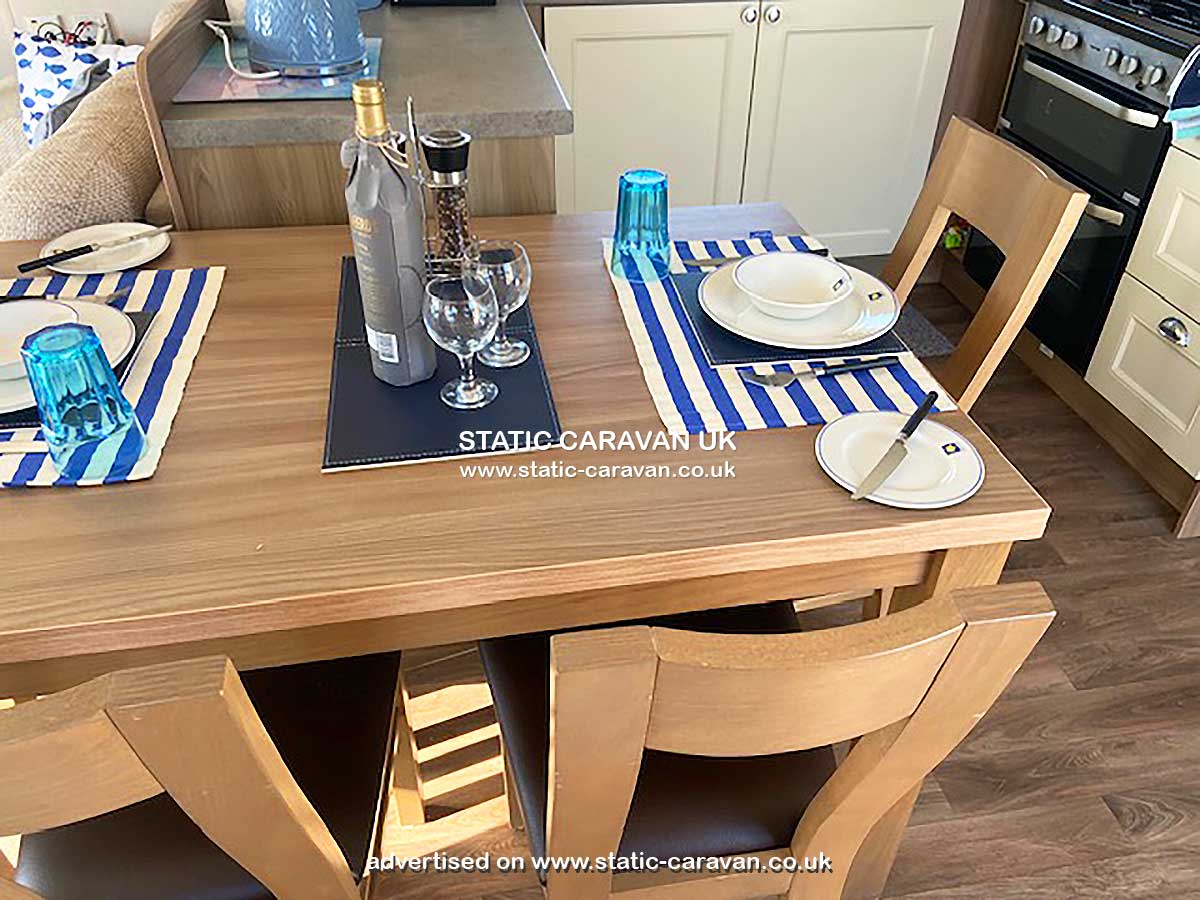 47 Goscar Court, Kiln Park, Tenby, Pembrokeshire, South Wales