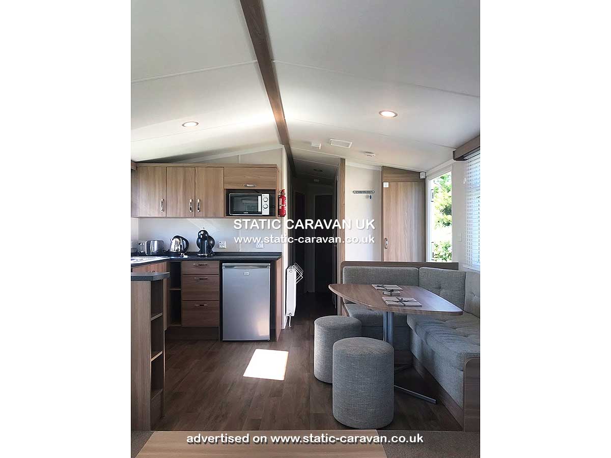 Caravan for hire Skomer 43 at Kiln Park, Tenby, Pembrokeshire, South Wales
