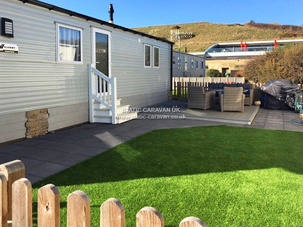 Caravan holiday rental C4 at Freshwater Beach, Bridport, Dorset