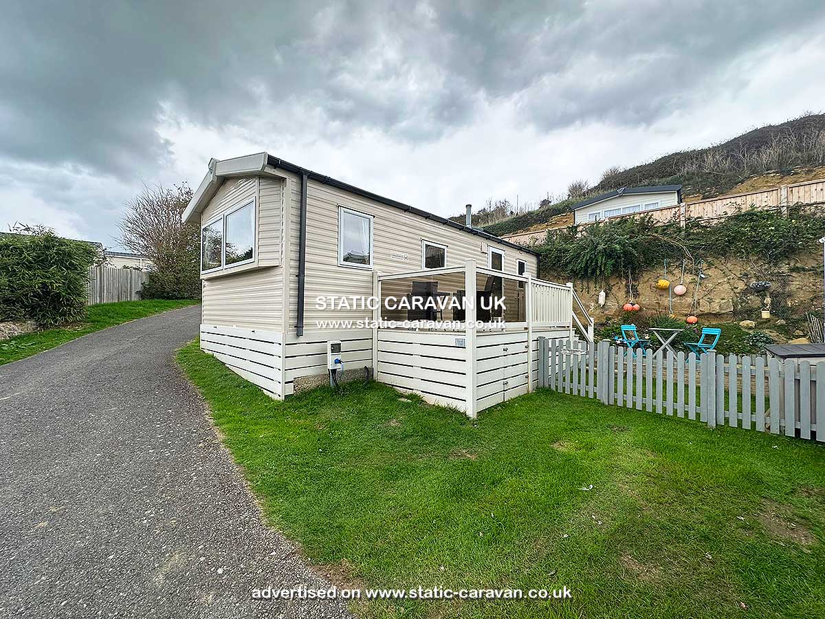 Caravan holiday rental M2 at Freshwater Beach, Bridport, Dorset