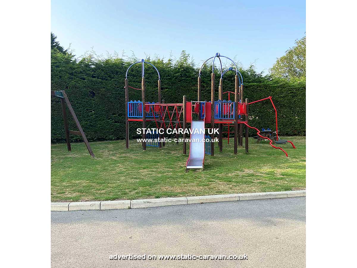 Caravan holiday rental 14 at Riverview Holiday Park, Chapel Hill, Witham Bank, Nr Tattershall, Lincolnshire