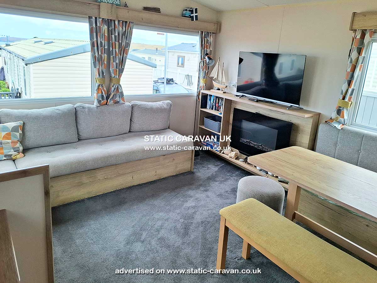 Caravan for hire Padstow 22 Driftwood at Liskey Hill, Perranporth, Cornwall