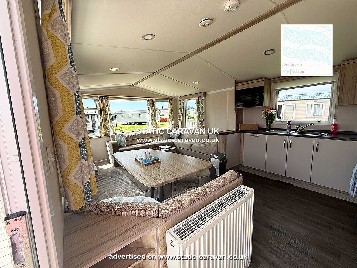 Peninsula Perfection (6 The Heathers), Lizard Point Holiday Park, Lizard Peninsula, Cornwall