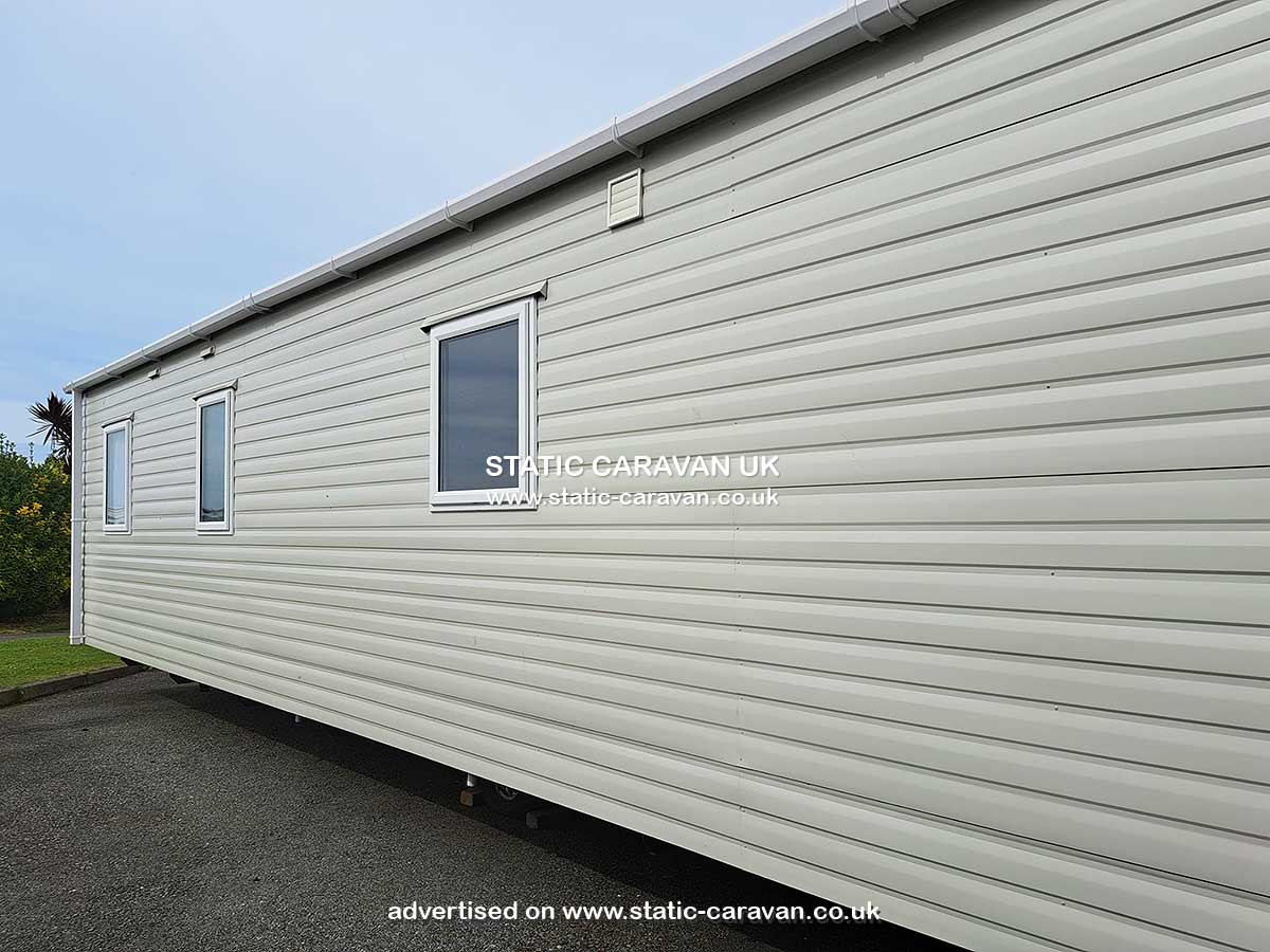 606, Lyons Caerelwan, Tal-y-bont, Barmouth, Gwynedd, West Wales