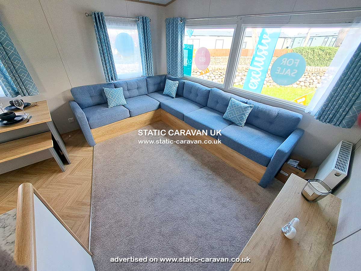 606, Lyons Caerelwan, Tal-y-bont, Barmouth, Gwynedd, West Wales