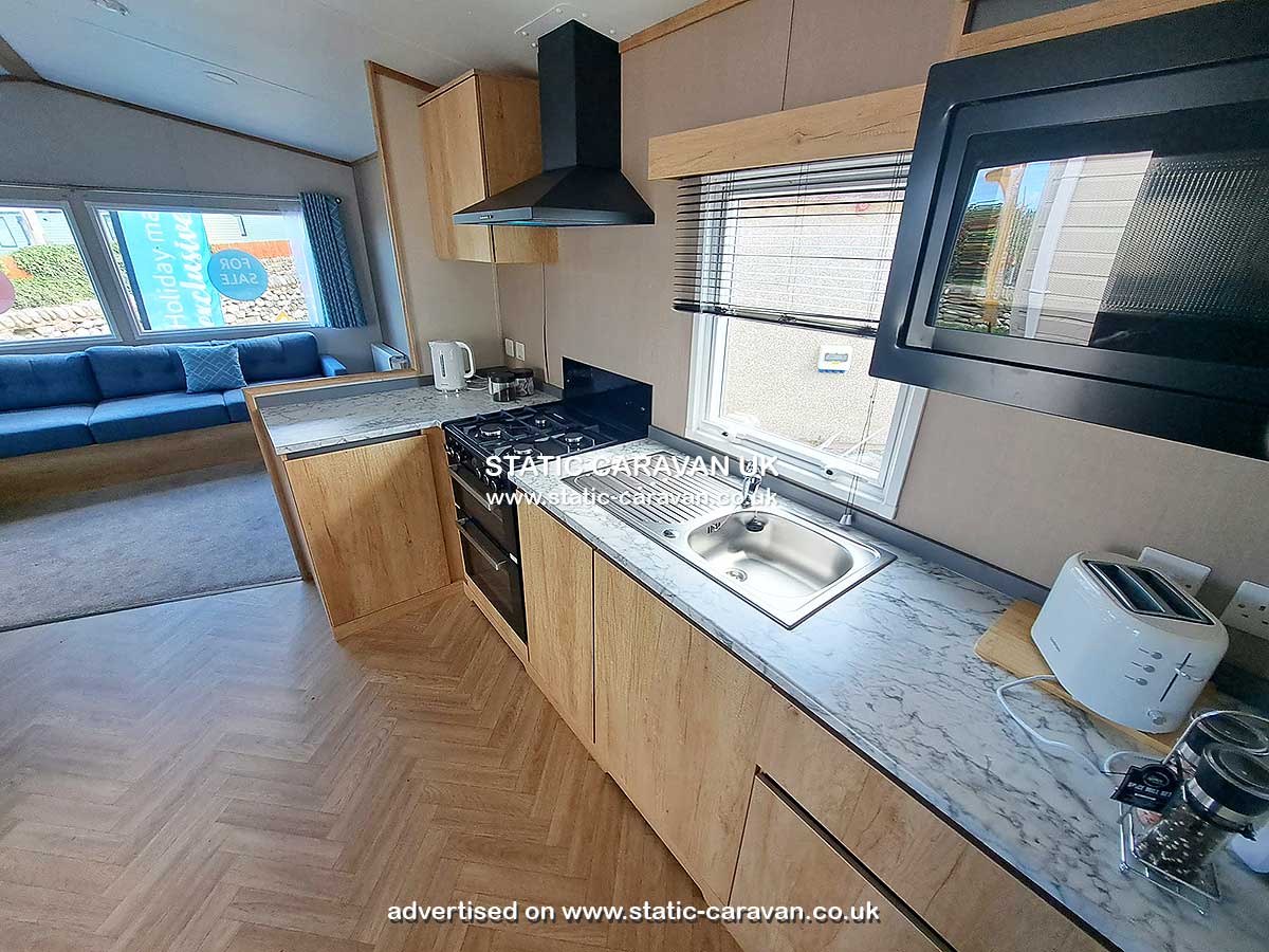 606, Lyons Caerelwan, Tal-y-bont, Barmouth, Gwynedd, West Wales