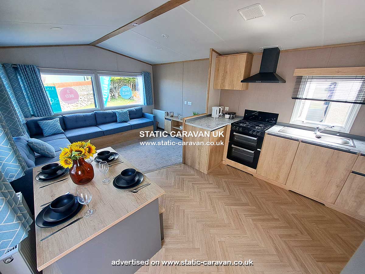 606, Lyons Caerelwan, Tal-y-bont, Barmouth, Gwynedd, West Wales