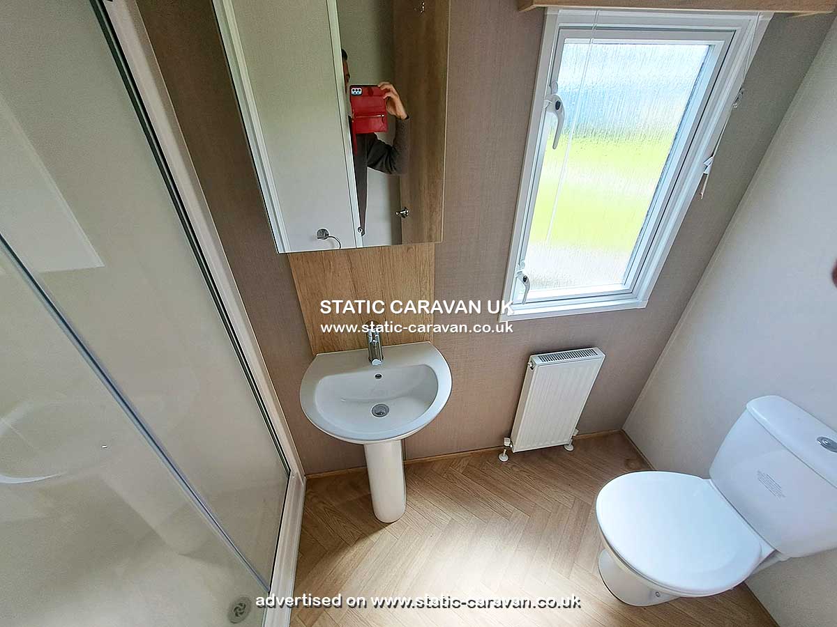 606, Lyons Caerelwan, Tal-y-bont, Barmouth, Gwynedd, West Wales