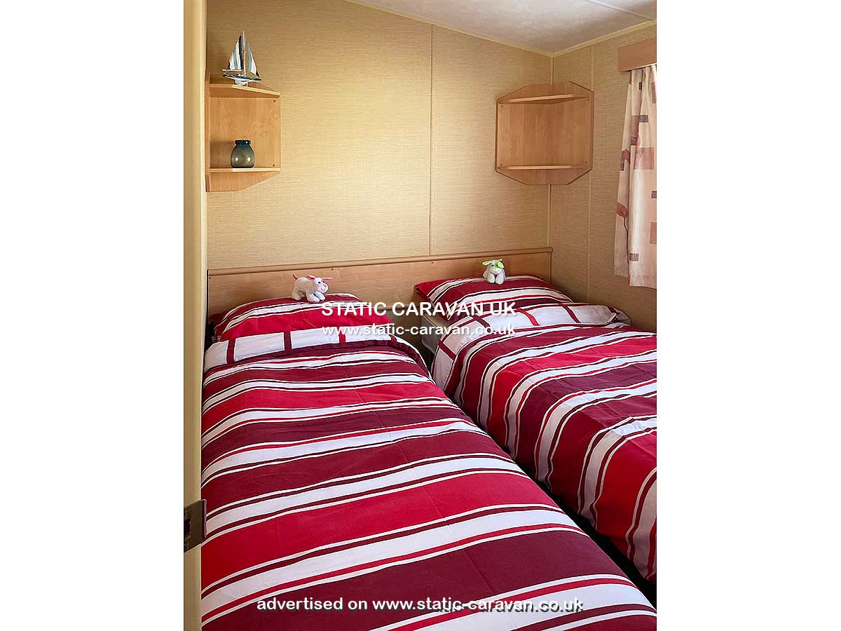 Caravan for hire 013 Cader Court at Lyons Sunnysands, Tal-y-bont, Barmouth, Gwynedd, West Wales