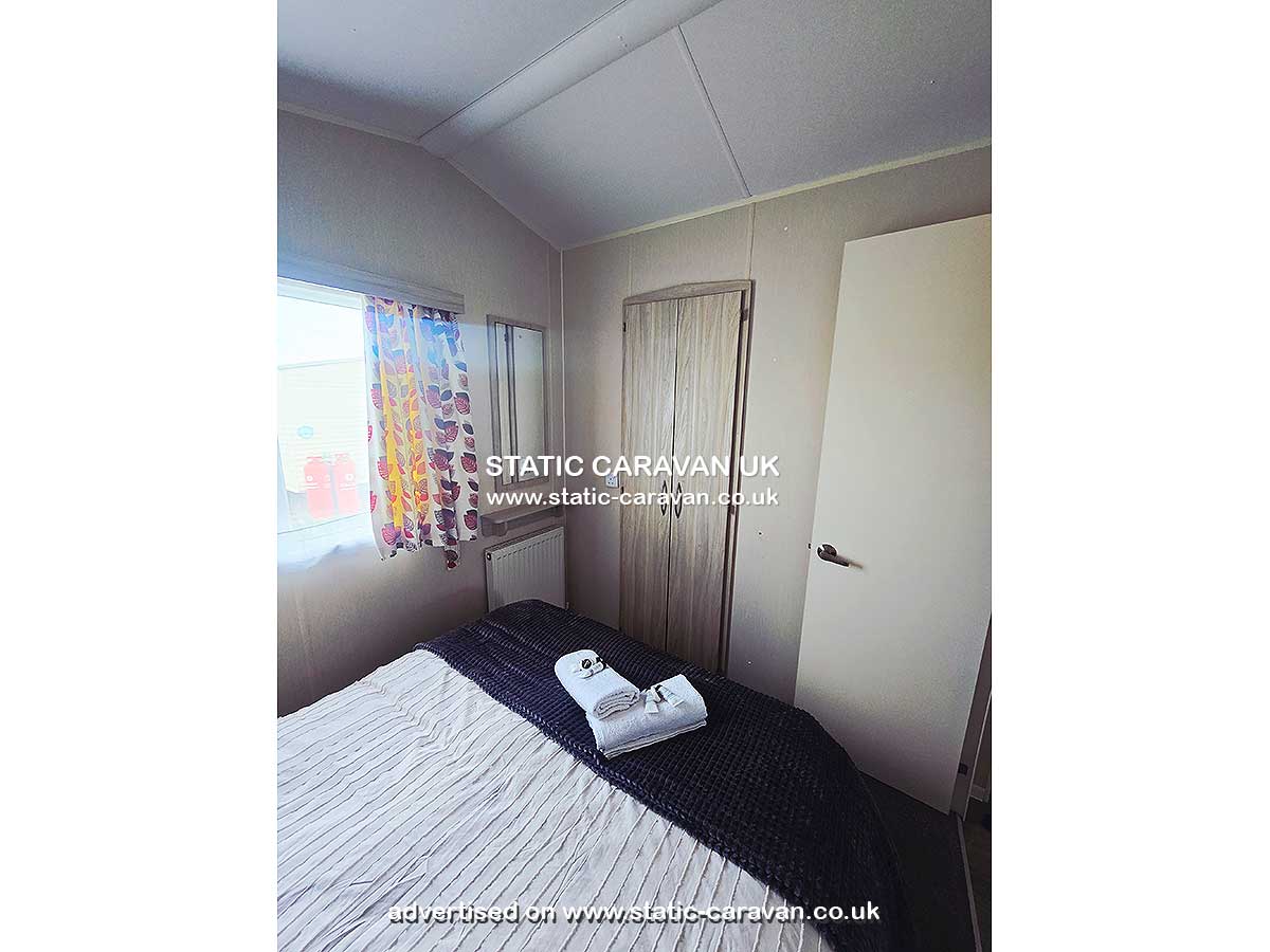 Sandy Cove 42, Lyons Sunnysands, Tal-y-bont, Barmouth, Gwynedd, West Wales