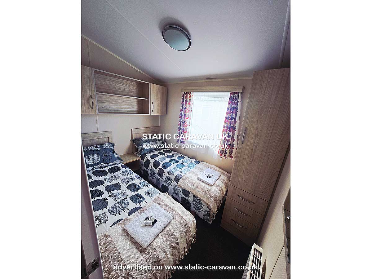Sandy Cove 42, Lyons Sunnysands, Tal-y-bont, Barmouth, Gwynedd, West Wales
