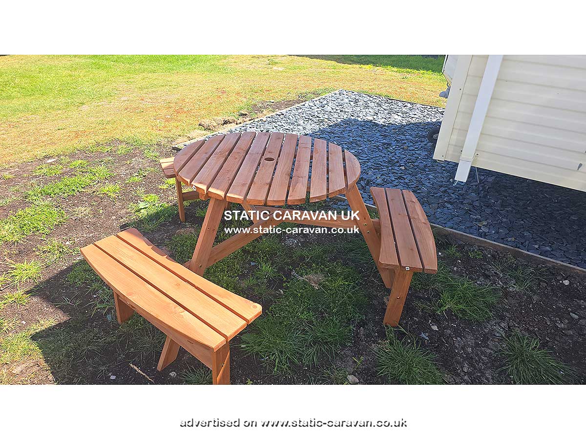 Sandy Cove 42, Lyons Sunnysands, Tal-y-bont, Barmouth, Gwynedd, West Wales